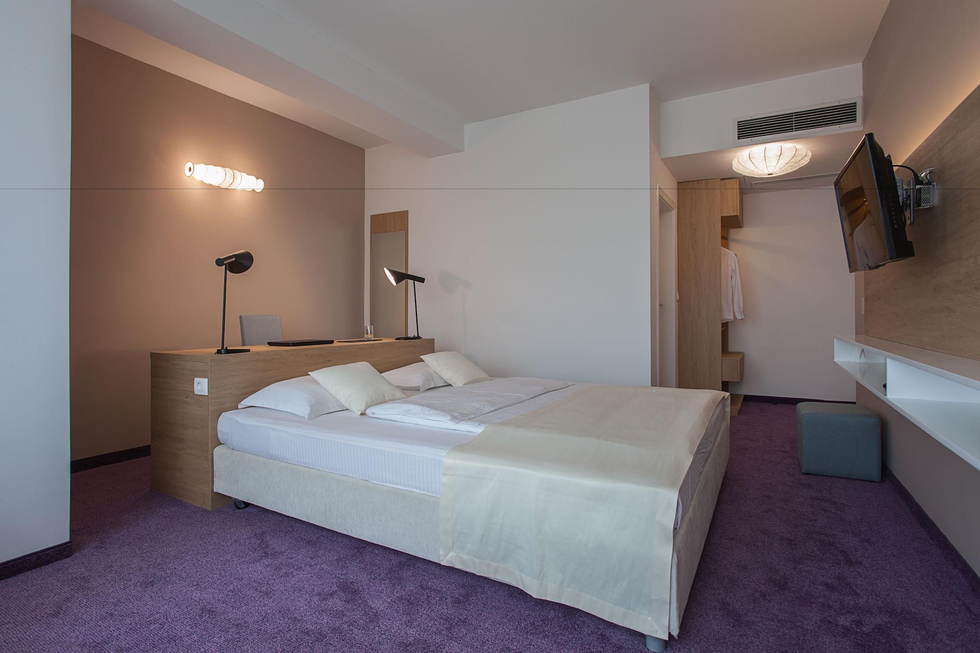 סקופיה City Park Hotel מראה חיצוני תמונה
