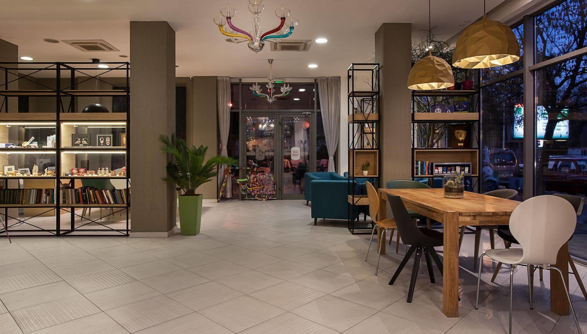 סקופיה City Park Hotel מראה חיצוני תמונה