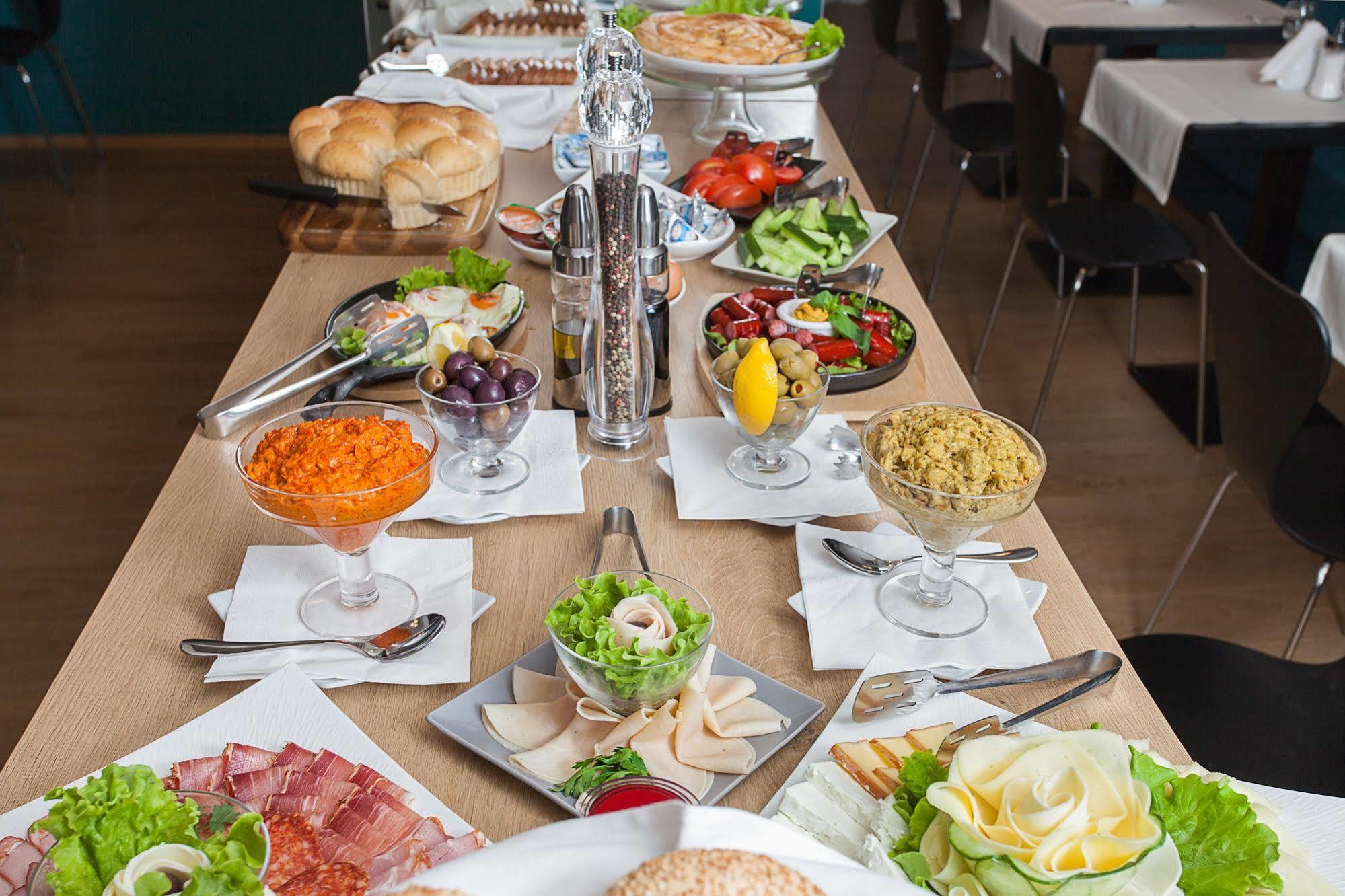 סקופיה City Park Hotel מראה חיצוני תמונה